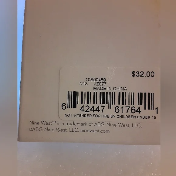 Nine West White Enamel Flowers with Rhinestone Earrings and Necklace set. - Picture 4 of 5